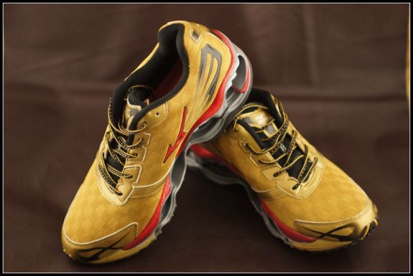 mizuno prophecy 2 dourado